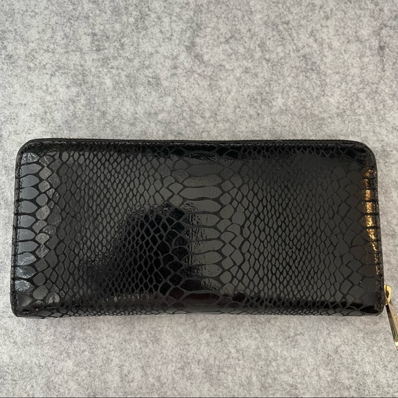 👛 EEUC Michael KORS Black Leather Python Wallet!! - Picture 2 of 6